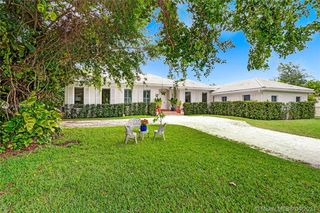 4425 Island Rd