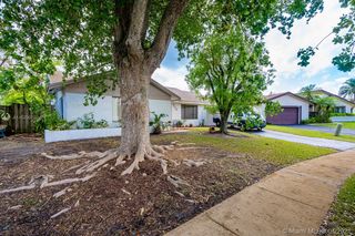 9620 NW 31st Pl