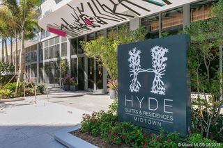 121 NE 34th St Unit 2912