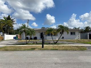 8325 NW 171st St