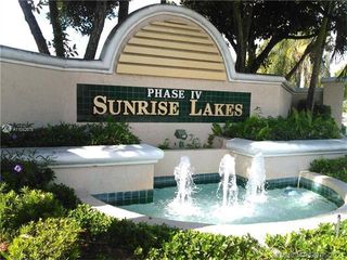 10220 NW 30th Ct Unit 208