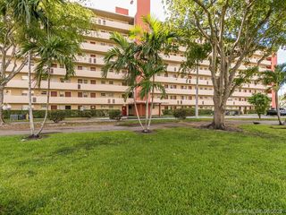 1770 NE 191st St Unit 313-1