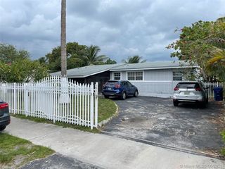 1445 NW 180th Ter