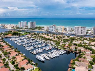 1563 Breakwater Ter