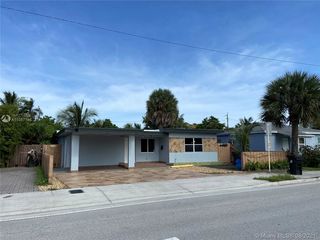 1404 N Andrews Ave