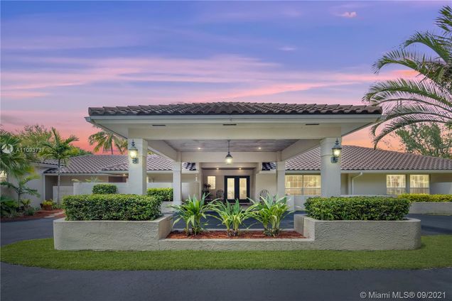 7201 SW 174th St Palmetto Bay, FL House Sold - Photo 1 of 31. Opens carousel modal