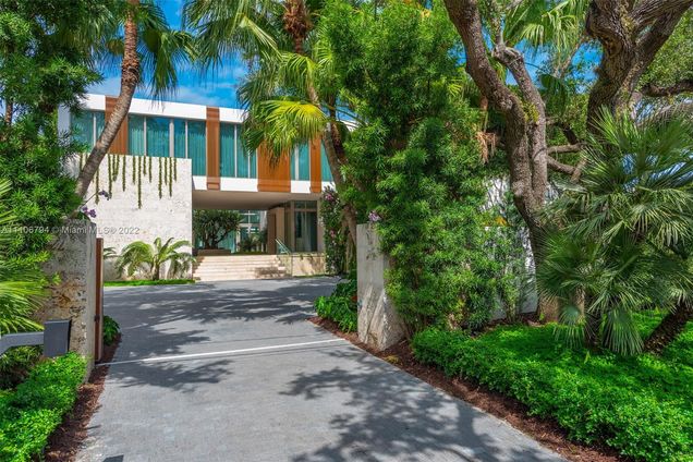 6396 N Bay Rd Miami Beach Fl 33141 6396 N Bay Rd, Miami Beach, FL 33141 | Estately 🧡 | MLS# A11106794