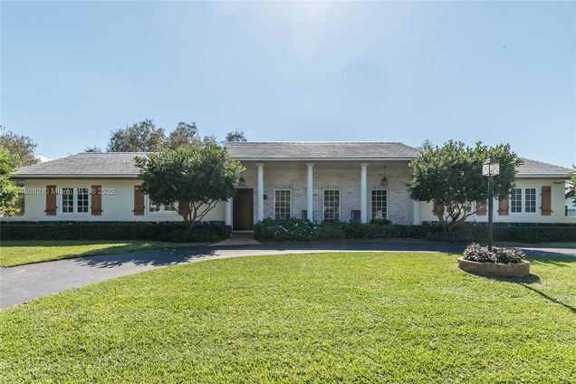 7540 SW 174th St Palmetto Bay, FL House Sold - Photo 1 of 36. Opens carousel modal