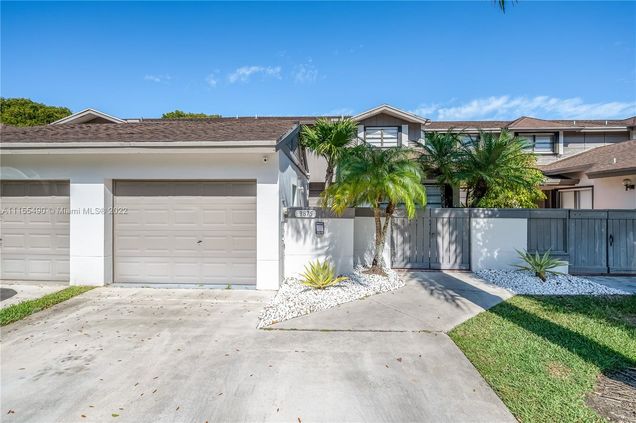 9875 NW 52nd Ln Unit 9875 Doral, FL Townhouse Sold - Photo 1 of 25. Opens carousel modal
