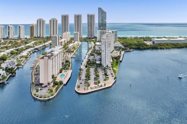 500 Bayview Dr Unit 518 Sunny Isles Beach, FL Condo Sold - Photo 1 of 46. Opens carousel modal