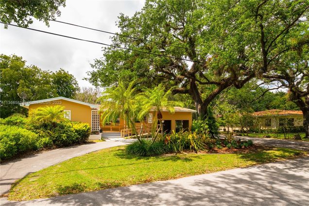 7440 SW 64th Ct South Miami, FL House Sold - Photo 1 of 35. Opens carousel modal