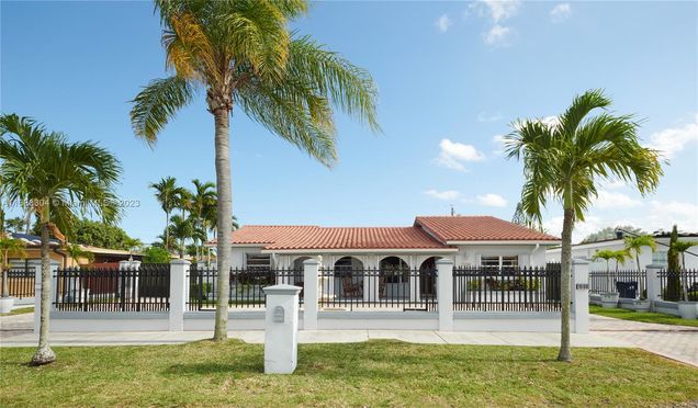 10100 SW 37th St Miami, FL House Sold - Photo 1 of 43. Opens carousel modal