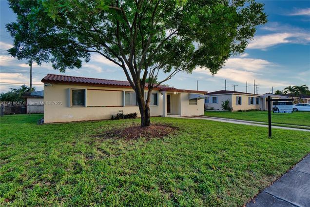 10100 SW 35 Terrace Miami, FL House Sold - Photo 1 of 14. Opens carousel modal