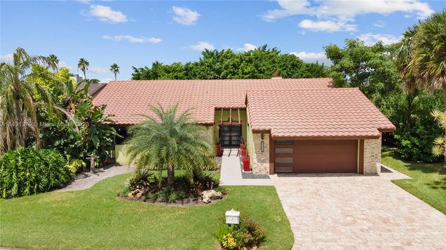 8035 NW 84th Ter Tamarac, FL House Sold - Photo 1 of 46. Opens carousel modal