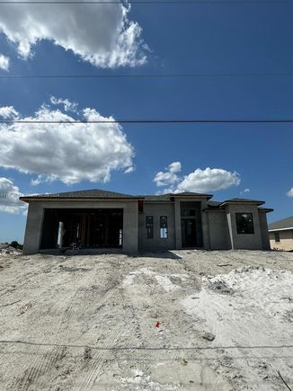 1220 NW 30th Place Cape Coral, FL House Active - Photo 1 of 39. Opens carousel modal