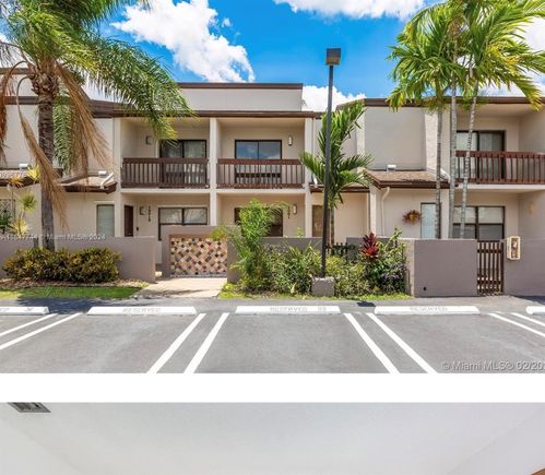 10014 NW 41st St Unit 32 Doral, FL Townhouse Sold - Photo 1 of 24. Opens carousel modal