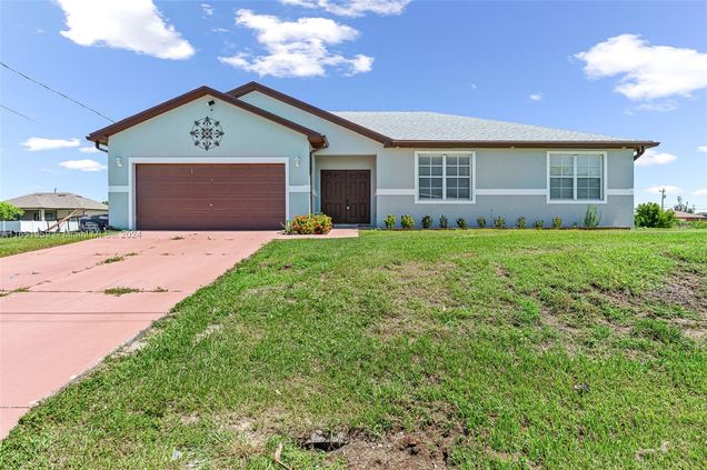 4028 SW 24th St Lehigh Acres, FL House Sold - Photo 1 of 28. Opens carousel modal