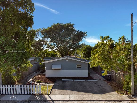 1515 NW 2nd Ave Fort Lauderdale, FL Multifamily Active - Photo 1 of 46. Opens carousel modal