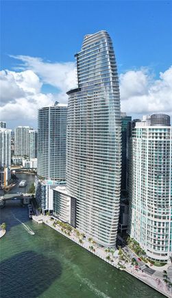 300 Biscayne Blvd Way Unit 2809 Miami, FL Condo Active - Photo 1 of 58. Opens carousel modal