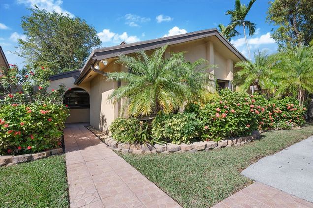 13158 SW 90th Pl Miami, FL Townhouse Sold - Photo 1 of 15. Opens carousel modal