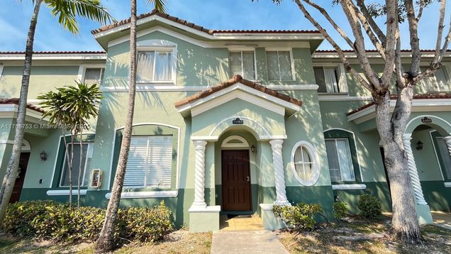 2462 SE 15th Pl Unit 339 Homestead, FL Townhouse Active - Photo 1 of 24. Opens carousel modal