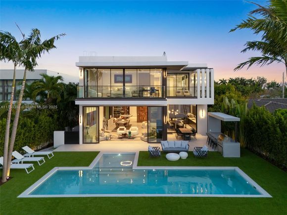315 N Shore Dr Miami Beach, FL House Active - Photo 1 of 68. Opens carousel modal