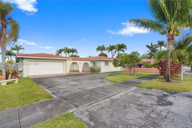 7450 SW 100th Ct Miami, FL House Sold - Photo 1 of 22. Opens carousel modal