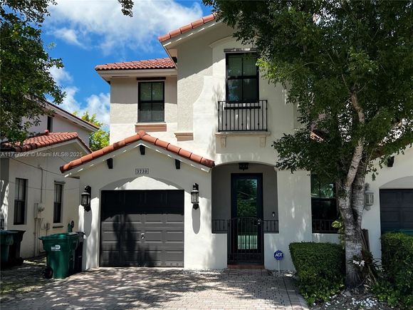 3730 SW 69th Ave Unit 3730