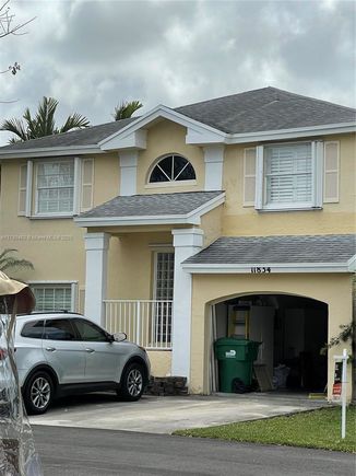 11834 SW 100th Ter Miami, FL House Active - Photo 1 of 7. Opens carousel modal