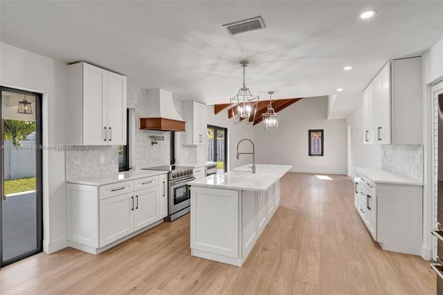 1508 SE 13th St Deerfield Beach, FL House Sold - Photo 1 of 67. Opens carousel modal