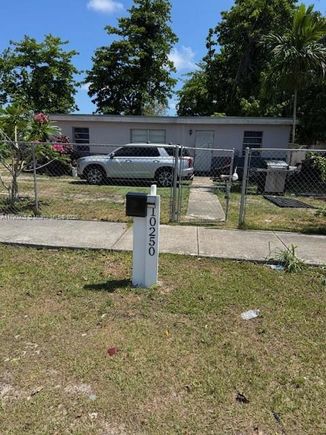 10250 SW 177th St