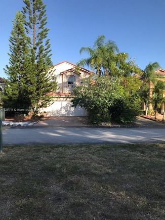 10135 SW 156th Ave