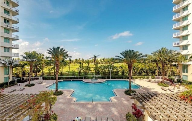 1745 E Hallandale Beach Blvd Unit 1002W