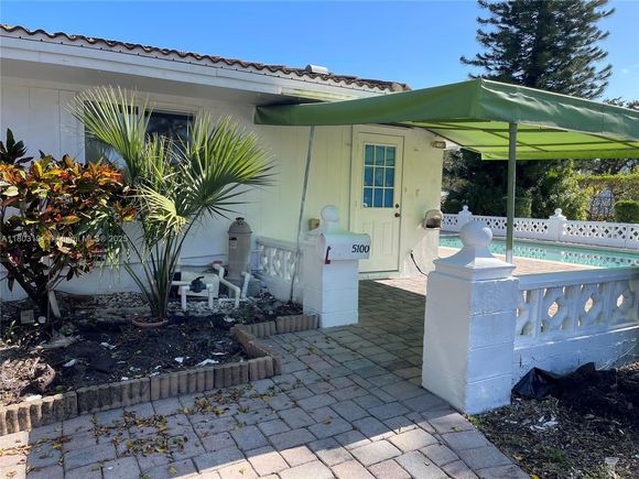 5100 NE 17th Ter Fort Lauderdale, FL Multifamily Sold - Photo 1 of 30. Opens carousel modal