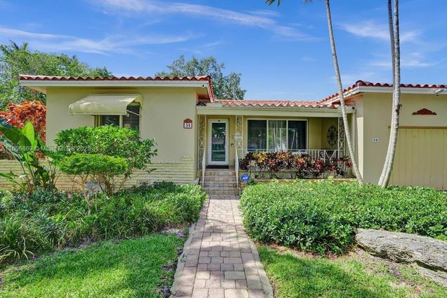 34 NW 99th St