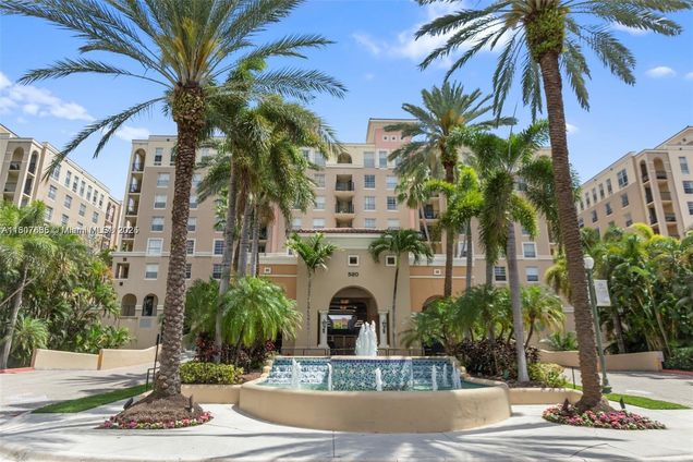 520 SE 5th Ave Unit 2210 Fort Lauderdale, FL Condo Active - Photo 1 of 38. Opens carousel modal