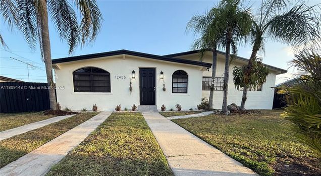12455 SW 187th Ter Unit 12455 Miami, FL House Active - Photo 1 of 9. Opens carousel modal
