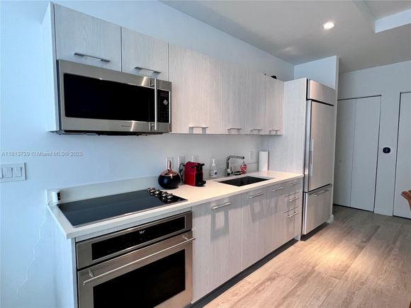 55 SW 9th St Unit 4109 Miami, FL Condo Active - Photo 1 of 13. Opens carousel modal