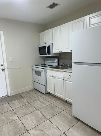 4141 SW 20th St Unit 3 West Park, FL Multifamily Active - Photo 1 of 7. Opens carousel modal