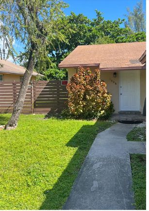 1004 SW 8th St Unit 1006 Hallandale Beach, FL Multifamily Active - Photo 1 of 9. Opens carousel modal
