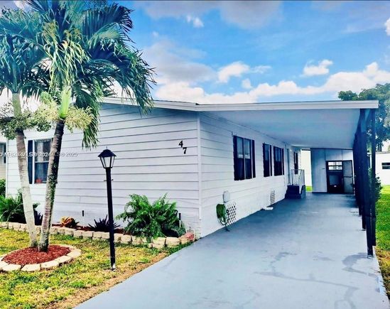 47 Ivy Ln Davie, FL House Active - Photo 1 of 11. Opens carousel modal