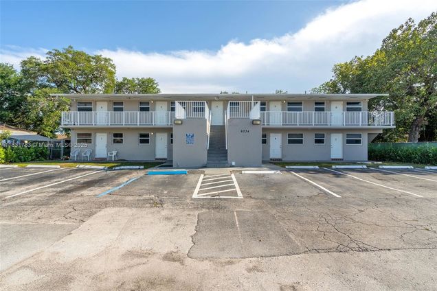 6034 Arthur St Unit 3 Hollywood, FL Apartment Active - Photo 1 of 15. Opens carousel modal