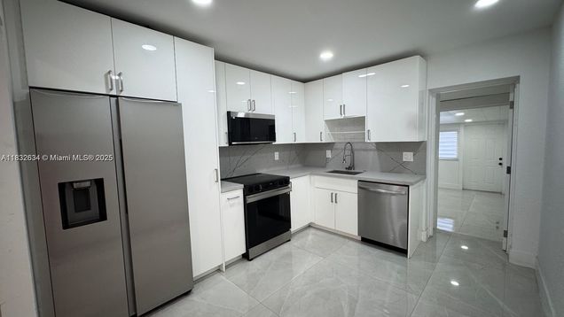 322 SW 11th Unit 1-2 Hallandale Beach, FL House Active - Photo 1 of 9. Opens carousel modal