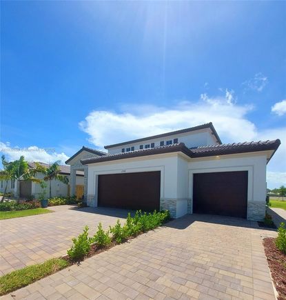 2942 SE 23rd Ave Unit 0 Homestead, FL Condo Active - Photo 1 of 9. Opens carousel modal