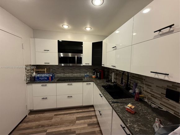1985 S Ocean Dr Unit 10L Hallandale Beach, FL Condo Active - Photo 1 of 23. Opens carousel modal