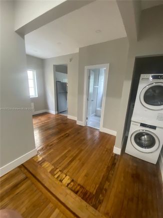 320 W 25th St Unit 9 Miami Beach, FL Apartment Active - Photo 1 of 11. Opens carousel modal