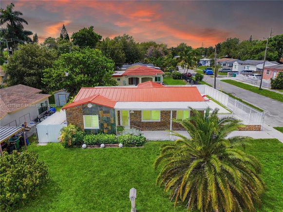 1520 NW 93rd St