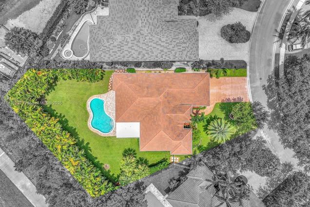 113 SW 128th Ave