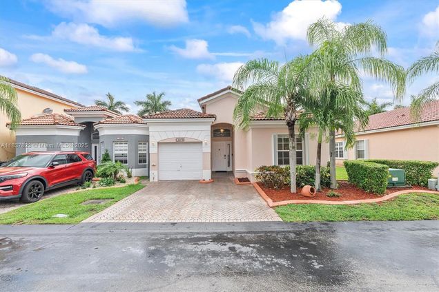 10273 SW 162nd Ct Miami, FL Townhouse Active - Photo 1 of 30. Opens carousel modal