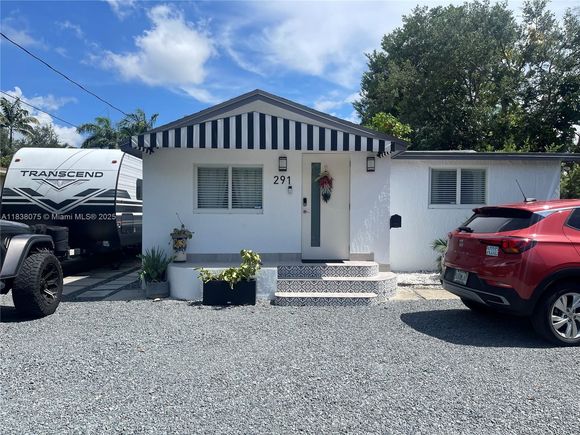 291 NW 95th St